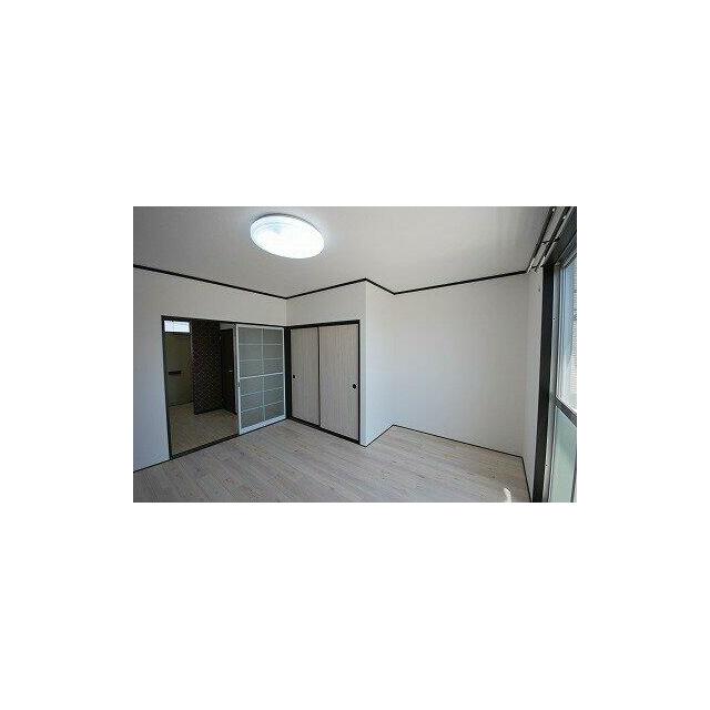 北島ハイツ　※同室タイプの室内写真です。