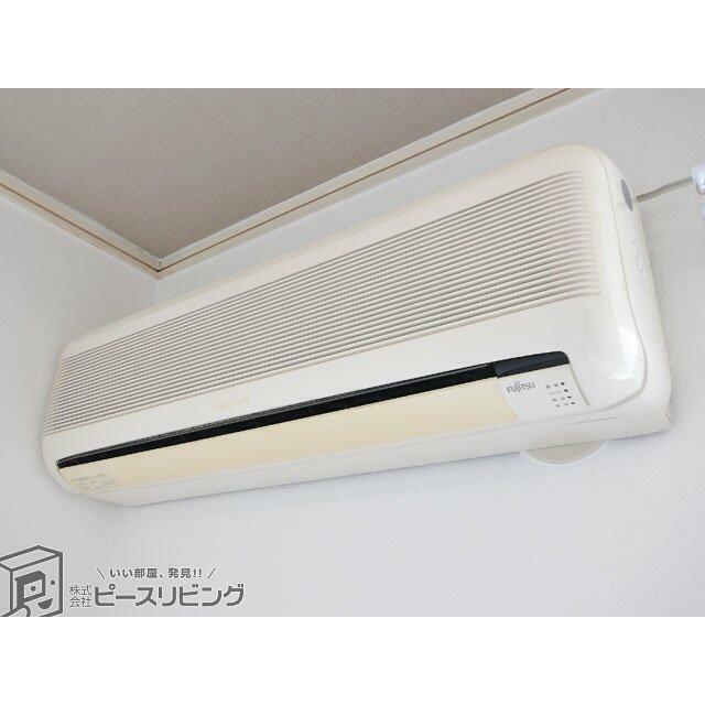 北島ハイツ　※同室タイプの室内写真です。