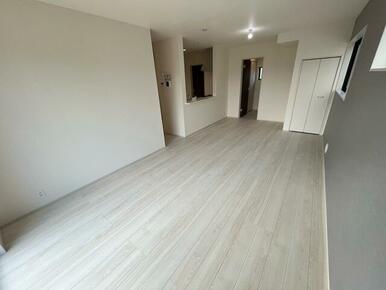 長い時間を過ごすリビングだから自分らしいスタイルを演出したい（1号棟）