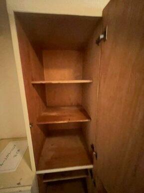 玄関収納ついてます