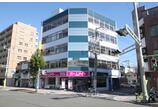 情報提供会社