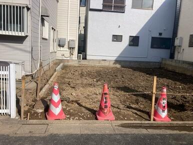 日を重ねるごとにこの佇まいに愛着が湧いてきそう（1号棟）