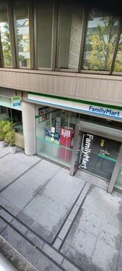 ファミリーマート ガーデンシティ品川御殿山店