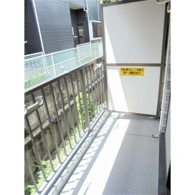 (2507)