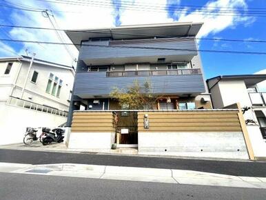 おしゃれな外観です
