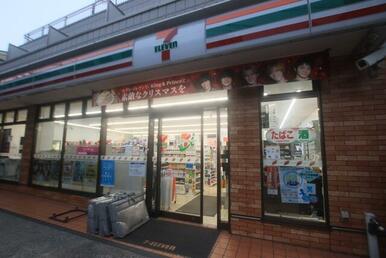 セブン－イレブン 横浜六角橋２丁目店