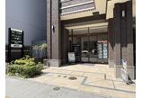 情報提供会社