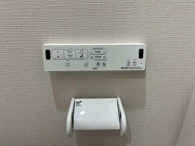 「トイレ」温水洗浄便座です。