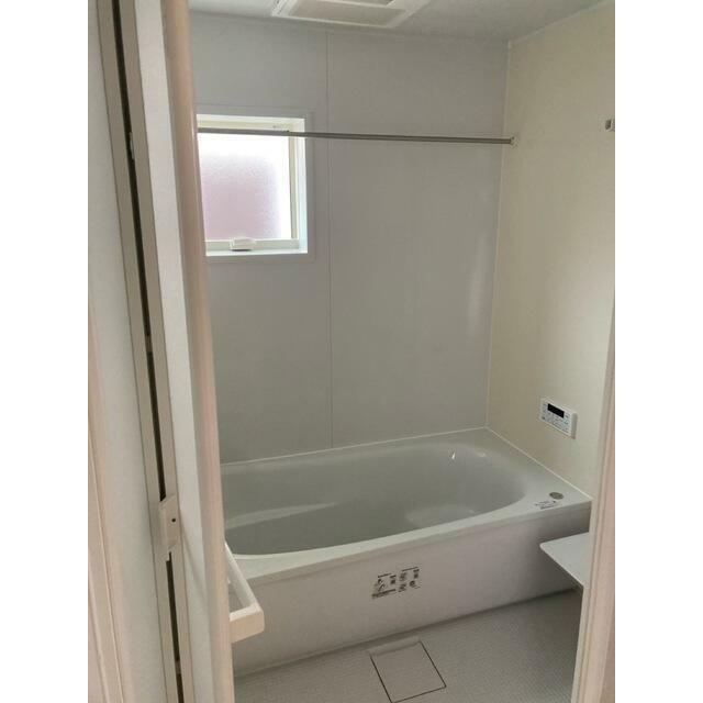 充実したバスタイムは明日への活力源（1号棟）