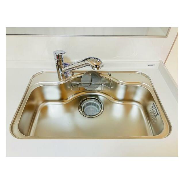 「キッチン」シンク新品交換済みです。