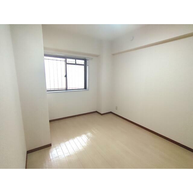 5.6帖洋室