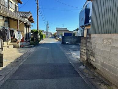 東方面道路