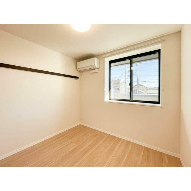 ハンガーフック付き化粧幕板がございます