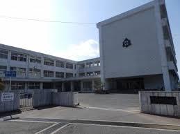 熊野町立熊野東中学校