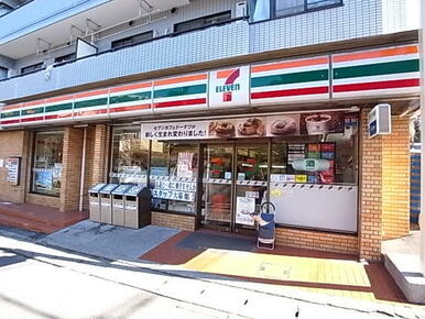セブンイレブン川崎西生田店