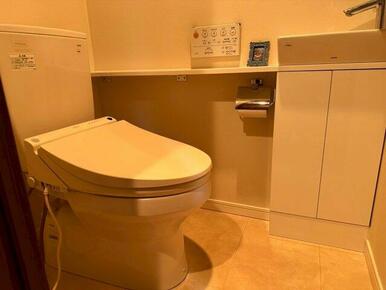 ゆったりとした空間のトイレです