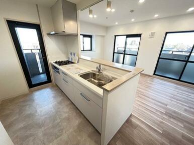 キッチン交換済み