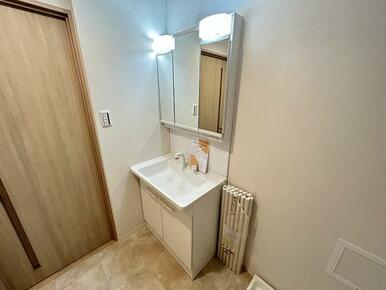 洗面台交換済み