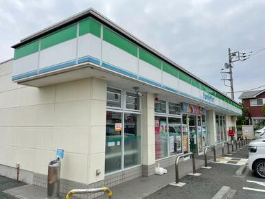 ファミリーマート