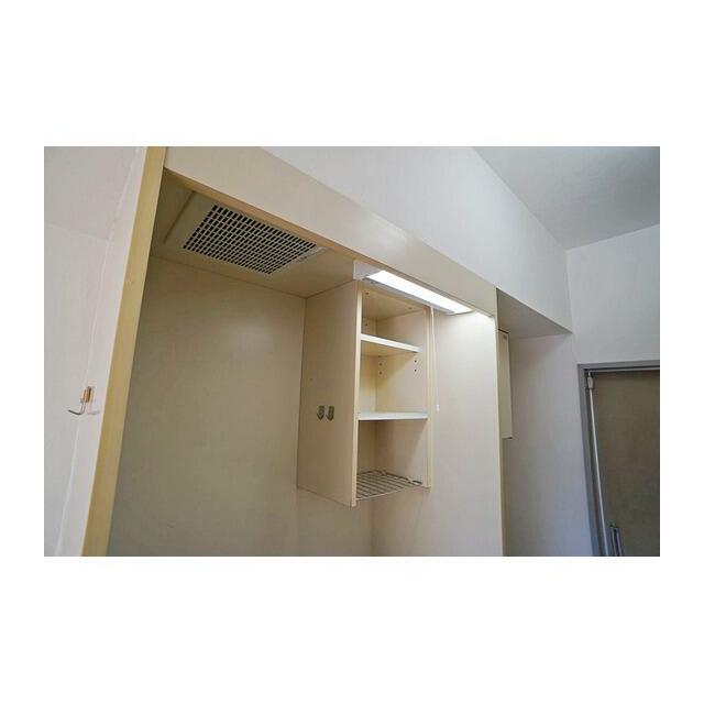 キッチン上部収納