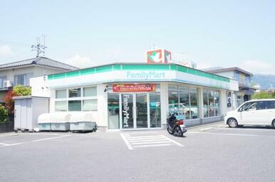 ファっミリーマート　和邇南浜店
