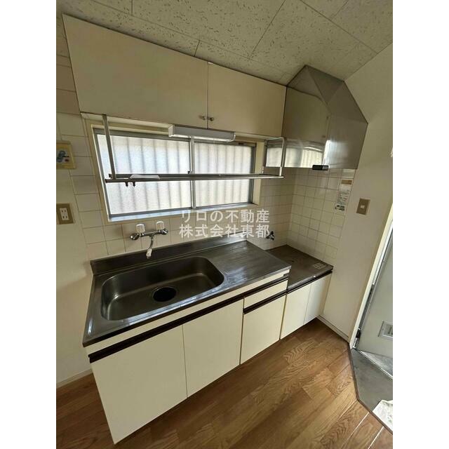 上下に収納あり！使い勝手の良いキッチンです！！