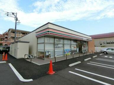 セブンイレブン川崎梶ケ谷３丁目店