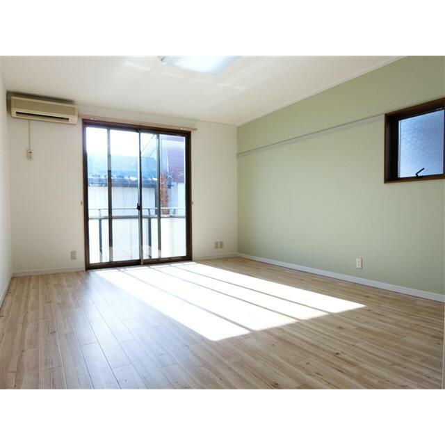 エアコンもついています♪