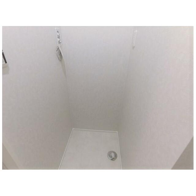 写真は２号室（１号室は反転タイプ）