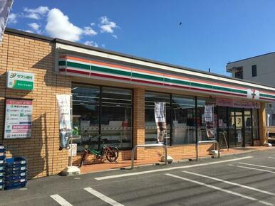 セブンイレブン越谷瓦曽根店