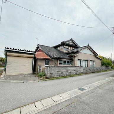 駐車台数は５台！