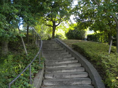 中川八幡山公園