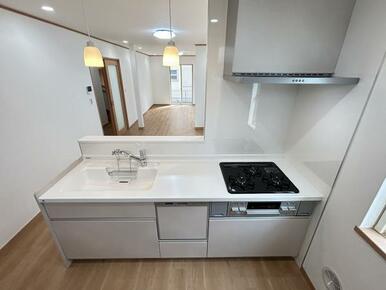 キッチン新品交換済み