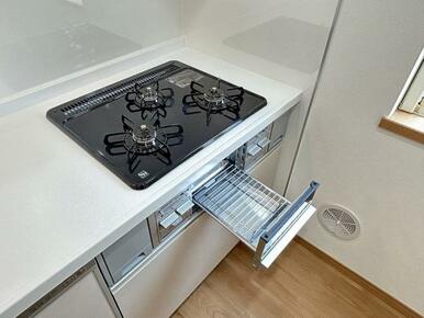 コンロ新品交換済み