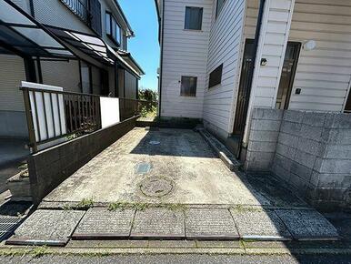駐車幅約５．２ｍ×３．３ｍ