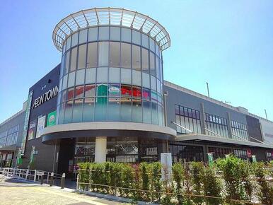 イオン吉川美南店