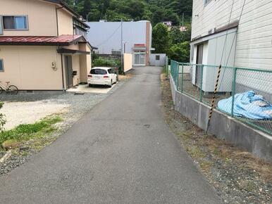 前面道路