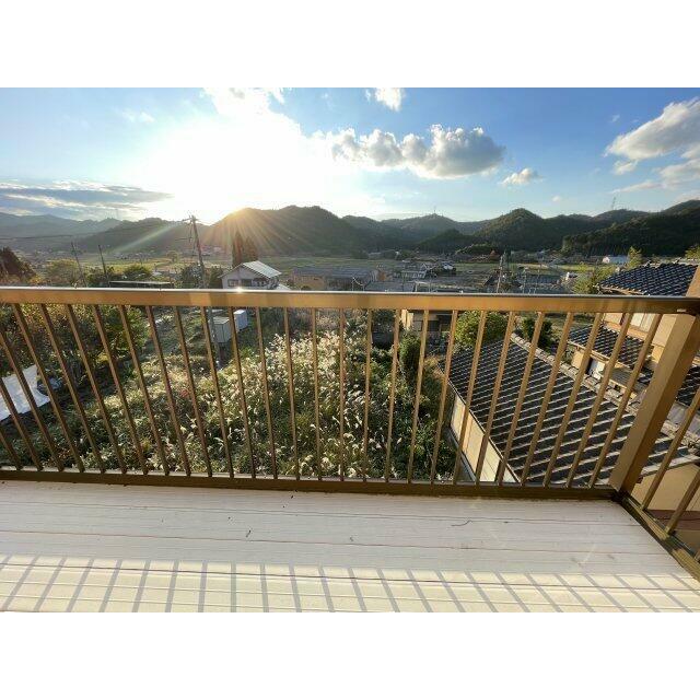 山々が見え、癒される景色を見ることができます