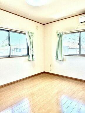 温かな陽光と爽やかな風が通り抜ける安息の住空間