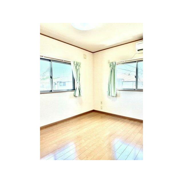 温かな陽光と爽やかな風が通り抜ける安息の住空間