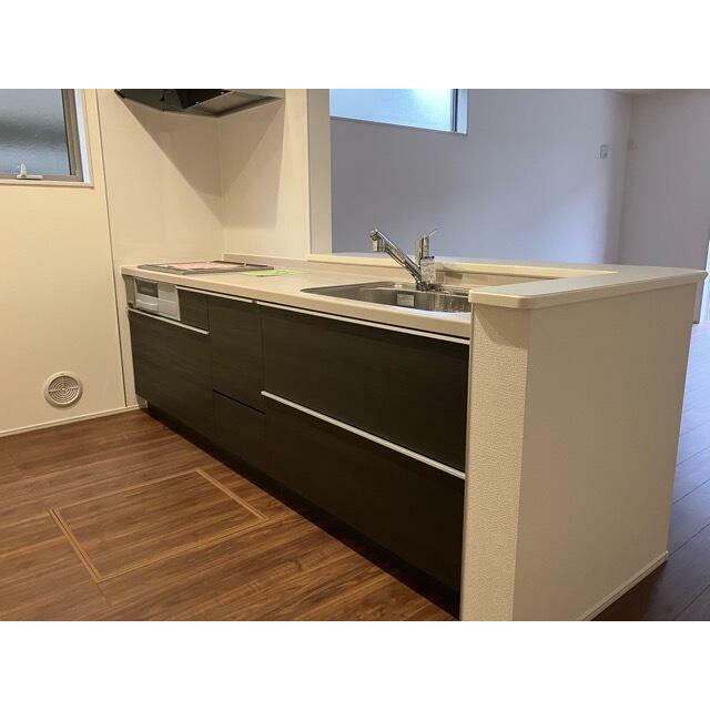 お手入れがしやすく熱効率のいいIH採用（1号棟）