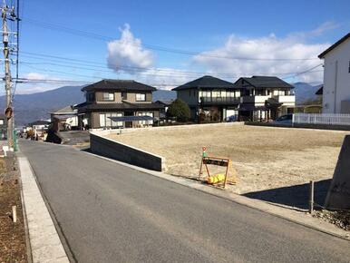 道路より北方向