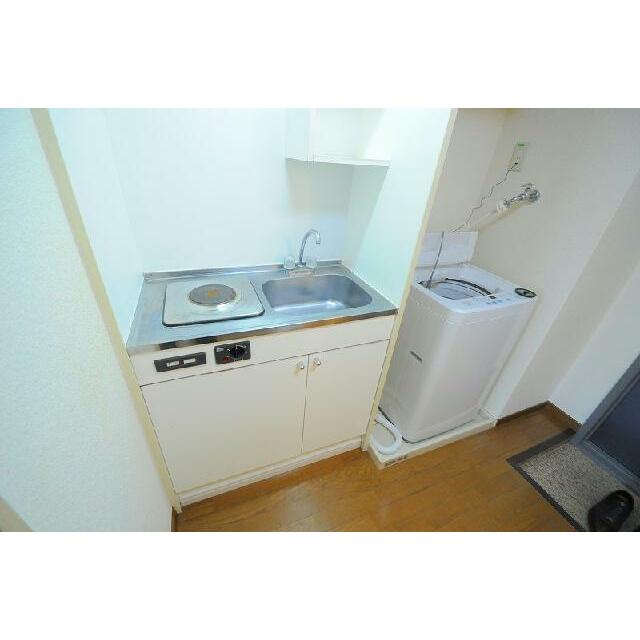 同タイプ部屋の写真となり設備等は現況と異なる場合があります。