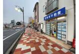 情報提供会社