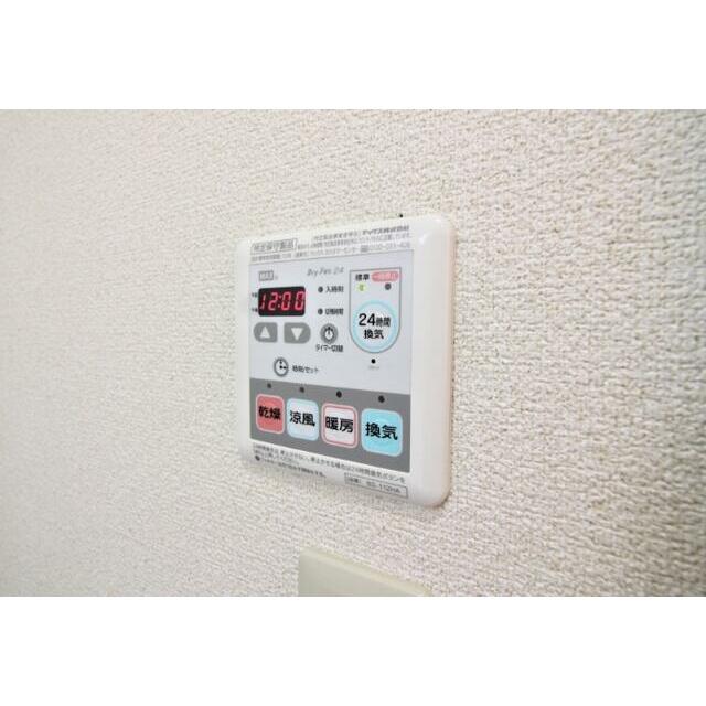 ※別号室の写真となります