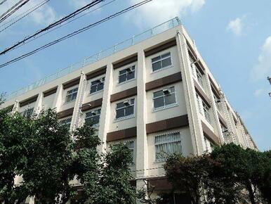 荒川区立 第六日暮里小学校