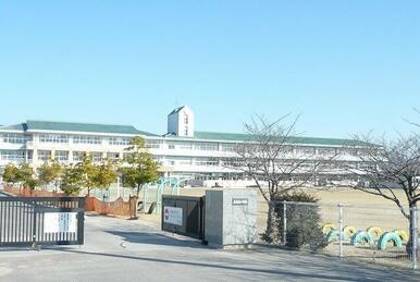 三日月小学校