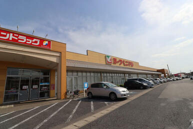 ヨークベニマル石井町店