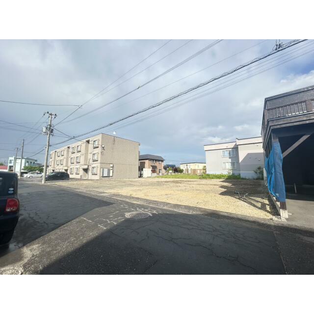 販売現地