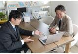情報提供会社